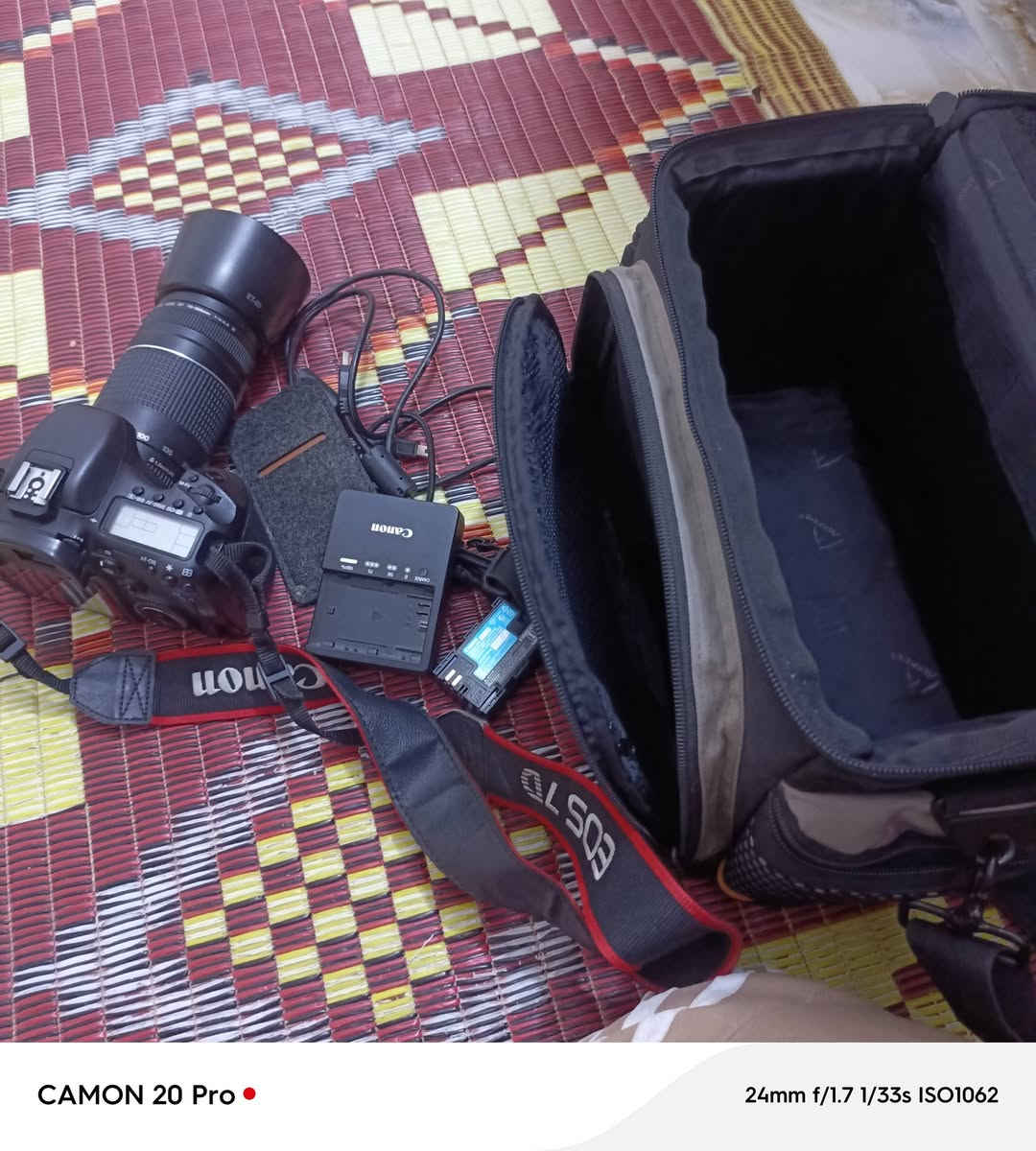 سلام عليكم خوان كامره البيع رقم 7d  سعر 500


**إذا كنت صاحب هذا الإعلان وتريد حذفه لأي سبب، رجاءا أرسل رسالة إلى الدعم الفني**