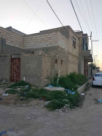 بيت ركن • ١٠٠م • ماء وكهرباء مدفوعة