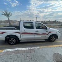 تيوتا هيلوكس • ٢٠١١ • اوتوماتيك