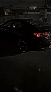 السلام عليكم النترا للبيع موديل 20 حادث جاملغ خلفي قبغ الجنطة صبغ فقط و الجاملغ خلفي مال سايق بارد فقط مكينة و كير و صدر و تبريد كلة كفالة سياره خير من الله منضومه  زنون ب ٢٥٠ الف شاده تخم تاير جديد سياره عله اخر حبه سعر ١٢٥ وبيه مجال عنوانه بغداد ***********
