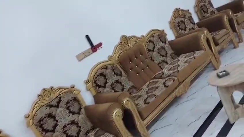سلام عليكم. تخم. ملكي جديد. مابي اي ضرر سعر مليون وميه وبي مجال


**إذا كنت صاحب هذا الإعلان وتريد حذفه لأي سبب، رجاءا أرسل رسالة إلى الدعم الفني**