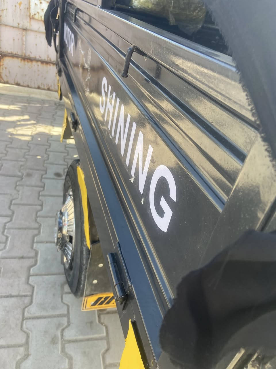 ستوته موديل 2020 محرك 2021” كله شرط السعر 1250 بيها مجال بسيط للشراي هذا رقمي  '***********
ما عندي واتساب
