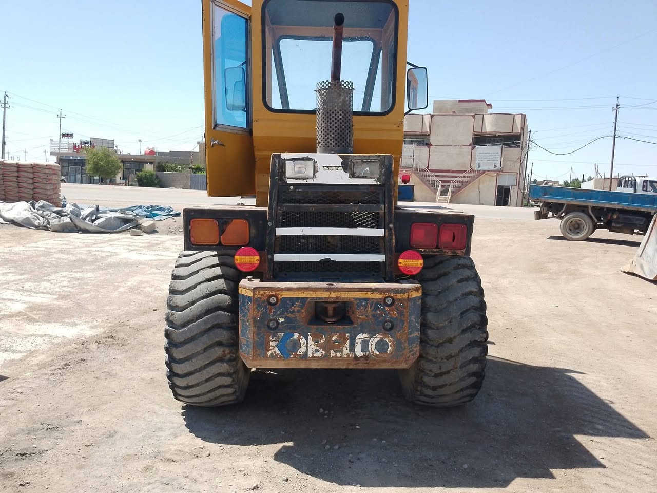 سلام عليكم للبيع شفل كوبلكو مديل 89 حجم 50 جاهز مانقصه اي شي رقم ***********
