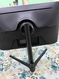 شاشه من سامسونج اوديسي G7 4K  144 hz  IPS  الحجم : ٣٢ انش  زمن استجابه...