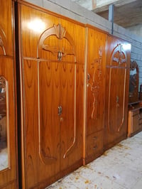 خمسه أبواب • شغل ثقيل • نضيفه جدا