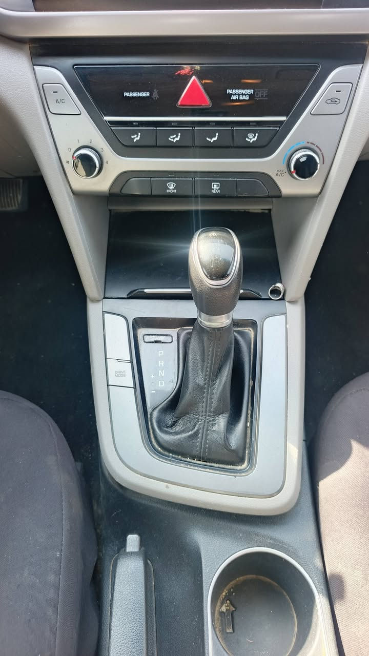 النترا ٢٠١٧ احمر اللون وارد أمريكي حادث تبديل بنيد فقط رقم اربيل السعر ١٢٥ الاستفسار التواصل على الرقم ‏‪***********‬‏
