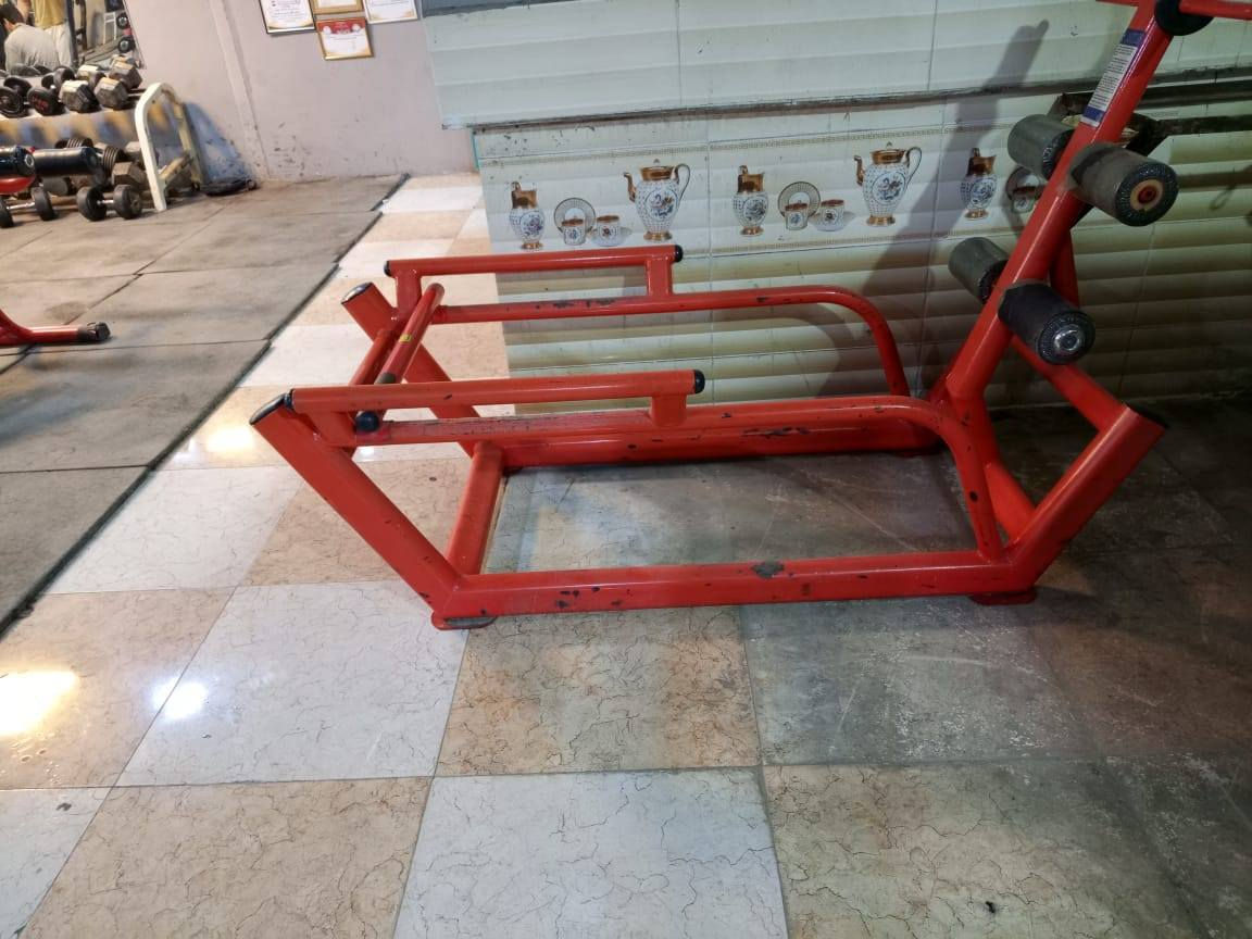 سلام عليكم اجهزة قاعة متقاملة للبيع اي نقص مابيها
عنواني ديالئ جلولاء سبب بيع تحديث القاعة ان شاءالله 
***********
