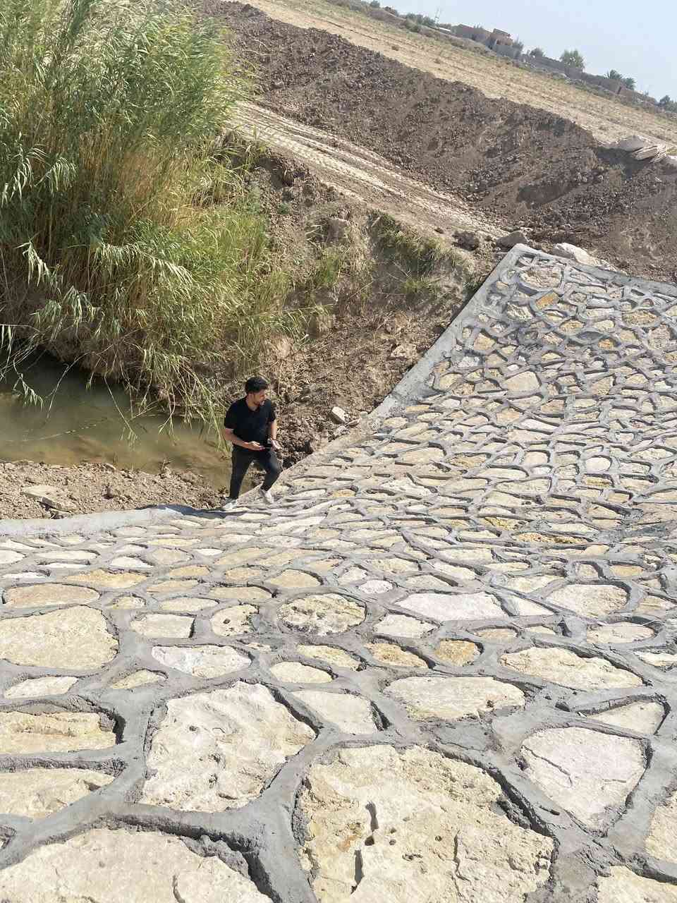 بسم الله الرحمن الرحيم 💯
بناء حجر // كل مايخص ( أنوع حجر)
قناطر / سواكي/ حضنات// مسند / اسيجه/ بيوت/
مسنايه/ بيوت / اساسات /. ممرات / ( شغل حسب طلب )
(كرسته وعمل )  ( بس عمل)  ( مكطوعه) ( بل يوميه)
عمل جميع محافضات ( اسعار بما يرضي الله) ***********
