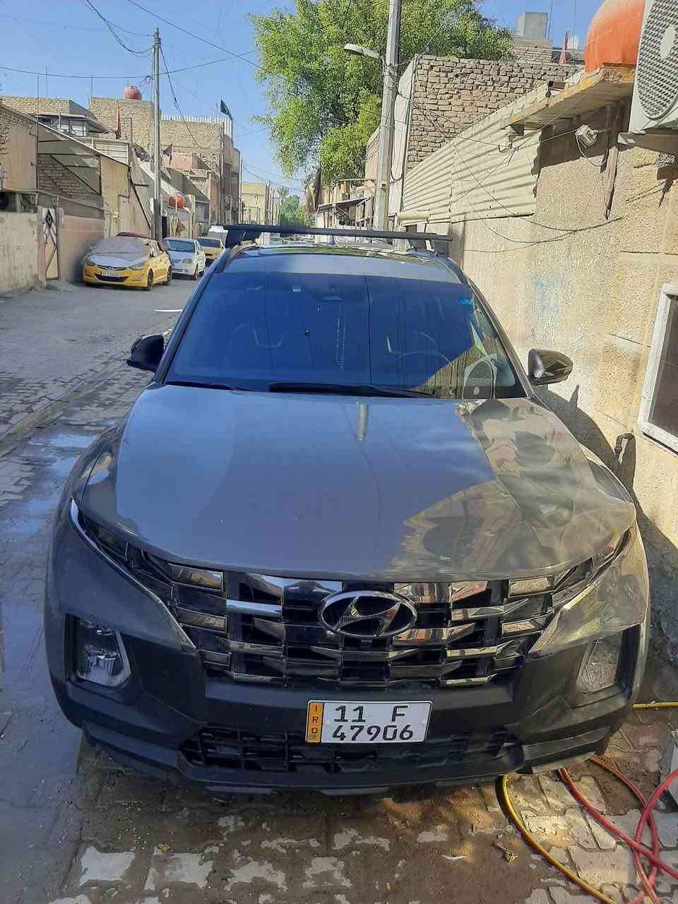 سلام عليكم 
موديل ٢٠٢٣
وارد كندي 
ماشيه ٥١ كيلو متر 
مكينه ٢٥٠٠ تيربو
مواصفات ١/١
حادث بس بنيد مصلح نفس
كله مكفوله عدا البنيد
سعره ٢١٠ وبيه مجال
استفسار على الرقم 
***********
بيه واتساب
