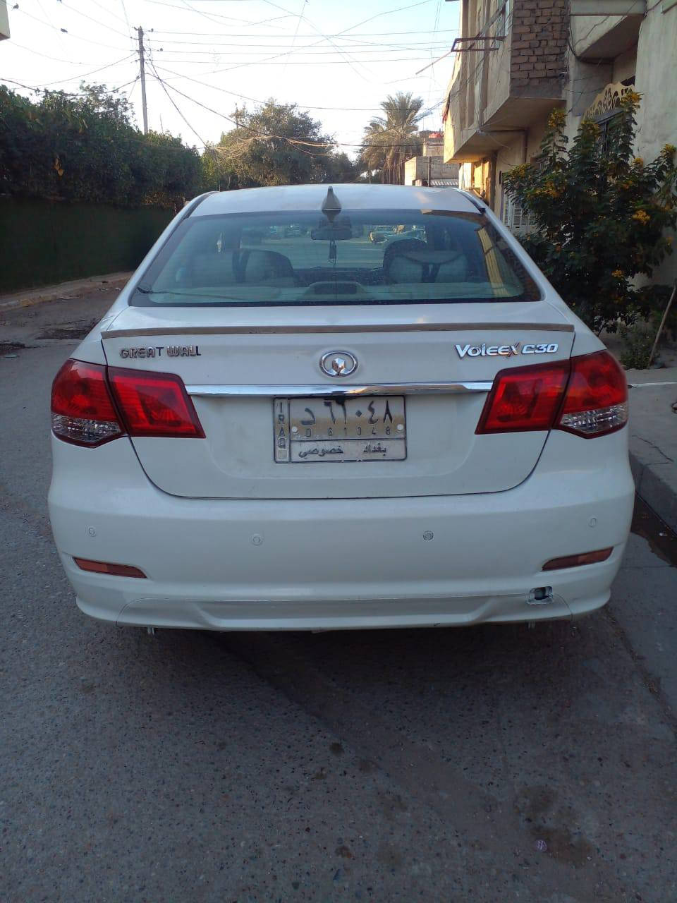 للبيع موديل 2011 السياره جاهزه بس اكو ضربه بلجاملغ الخلفي ضربه خفيفه السياره جاهزه تاخذهه وتطلع اتصلوا على هذا الرقم *********** 
السعر 50 ورقه وبيهه مجال 
السياره مال جناي على ايدي 
تخم تايرات جديده
دوشمه جديده 
قماره تغليف
مكاني الطوبجي
