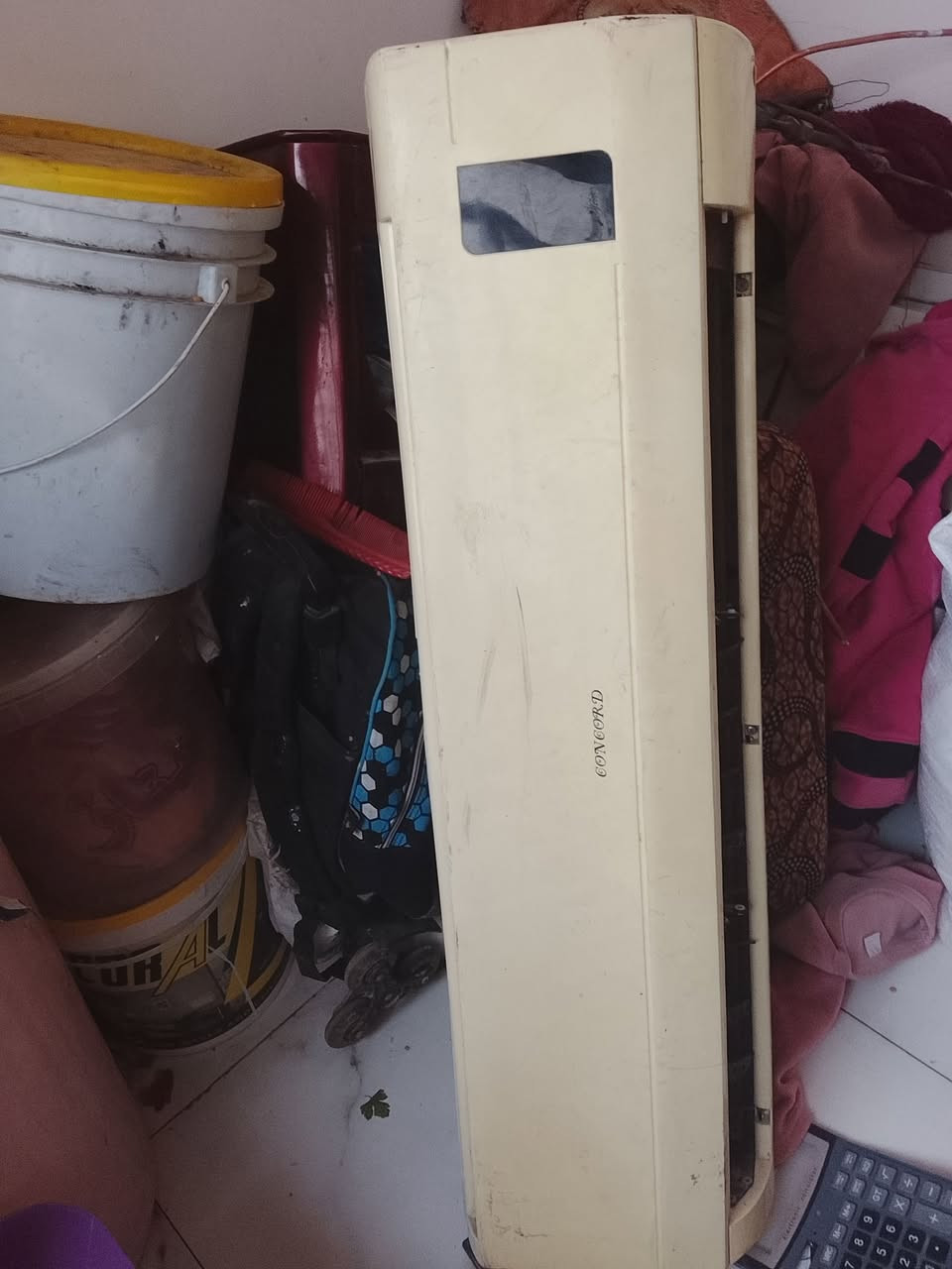 سلام عليكم عندي سبلت طن ونص نضيف وشقال عايزه بواري وغاز بروته ثلج عنوان ابو غريب  الحصوه السعر 150 وبي مجال اتصال هاتفي وتساب ***********
