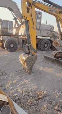 اللهم صل على محمد وال محمد حفاره هونداي سويدي للبيع مكينه مكفوله كفاله...