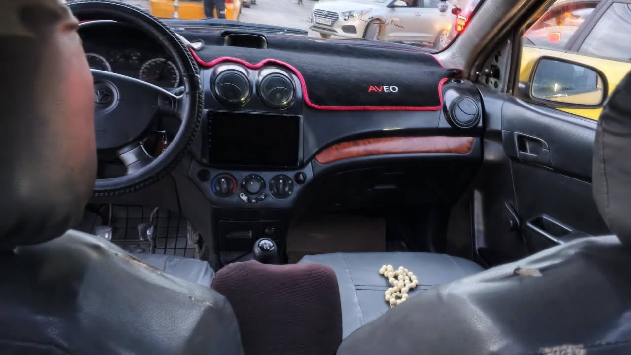 السلام عليكم.
افيو 2009 نينوى

السياره نظيفه مال رزق 

محرك كير شرط

رقم انكليزي جديد

 شرط التحويل. 

داخل لون اسود

داخلها نضيف 

بدون دواخل 

بيها دوائر و معجون خفيفه باب الخلفي يمين اقل من شبر

هزه بعد لحد شهر 5 

هيئه +غرامه صفر

مسجل شاشه 

السعر 60$ بيها مجال للطبين
***********
