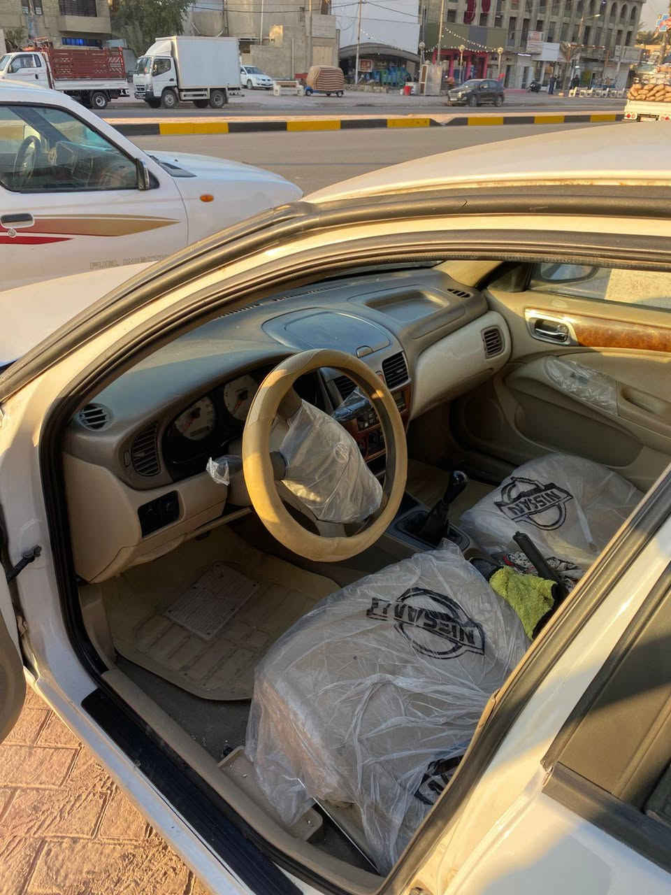 سلام عليكم سياره سني ياباني موديل 2007 سياره مصبوغه حزام بدون دواخل كير ومحرك مكفول تبريد كهربائية كلها شغاله سياره كير عادي سياره بسمي سعر 80 رقمي ***********
