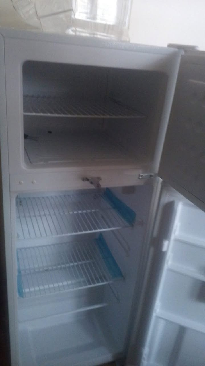 السلام عليكم غراض لبيع كاونتر قطعيتن ب١٢٥الغساله جديده مستعمله اقل من شهر الثلاجه مستعمله اقل من شهر السعر ٢٥٠الثلاجه والغساله ٢٥٠


**إذا كنت صاحب هذا الإعلان وتريد حذفه لأي سبب، رجاءا أرسل رسالة إلى الدعم الفني**