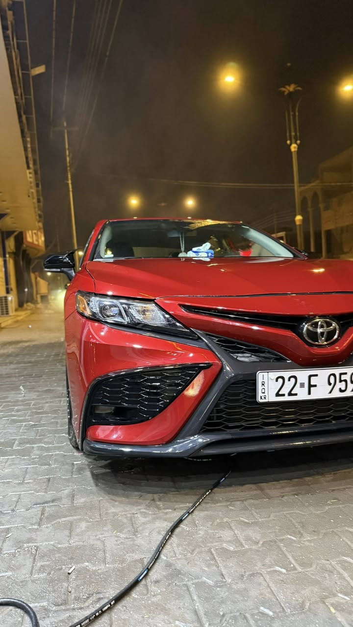 تيوتا كامري موديل 2022 السعر ب210 ورقه
وارد امريكي حادثه جاملغ امامي صفحة السايق والبنيد وبيه اكلير من امريكا قطعتين صور الحادث موجوده بلمنشور السيارة ماشيه 29 ميل صارله سنه وشوي عندي  السياره اربيل وب اسمي السنويه تريد تحويل او ولكاله الموصفات se نص فول بيه رادارات وبيه تحديد مسار اغلب الموصفات الseمعروفه  مكاني البصرة ابي الخصيب 
الرقم ‭0774 123 7026‬
