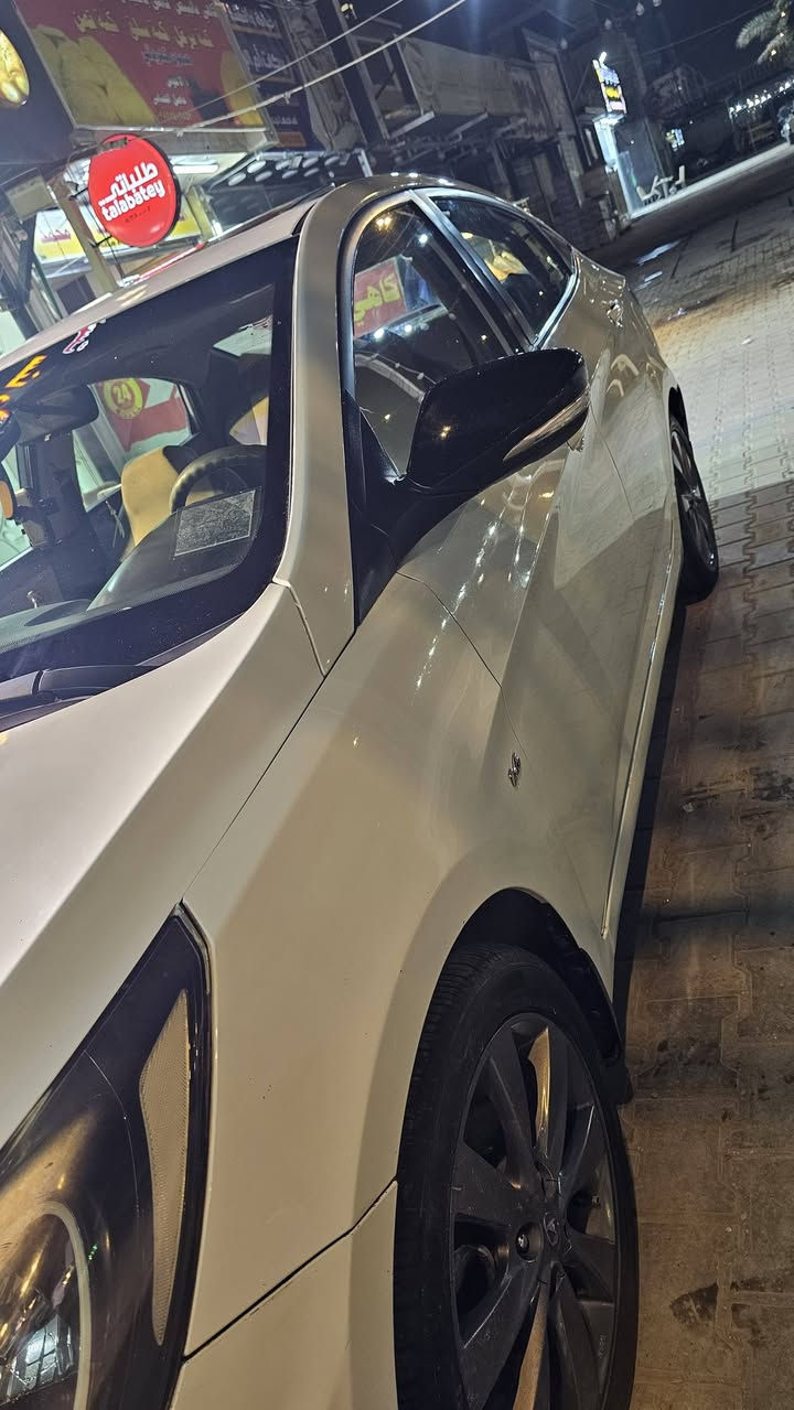 شباب اكسنت اللبيع 2012 خليجي مكفوله سياره رقم بابل مميز
محرك 1600 مكفول 
كير مكفول 
حداديه دبلت صدر كل ستوني معمره مكفول حت الحداديه 
موصفات شاشه تحكم فتحه اشاير بل مري كامره خلفي سياره جاهزه من كلشي سياره برغي ماعايزه جاهزه عنواني النجف سعره 95 ورقه ***********
