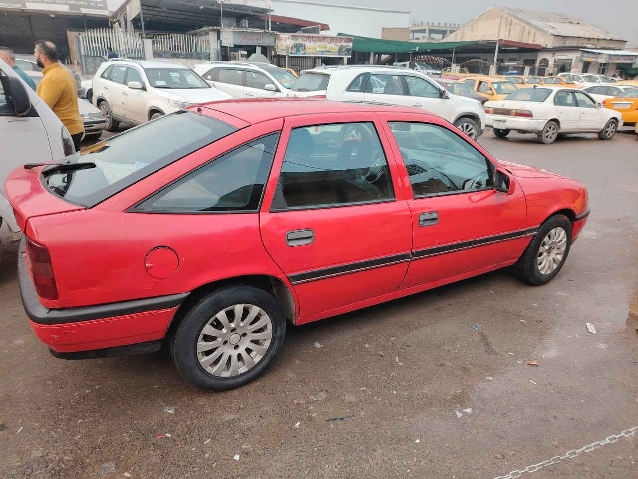 للبيع اوبل فكترا حجم 20 
موديل 1991
رقم نينوى ألماني
جامات كهربائي
شرط التحويل 
كابون بأنزين بي
صبغ داوئر خلفيه ودوسات 
سعرها 40 ورقه
رقم الهاتف ***********
