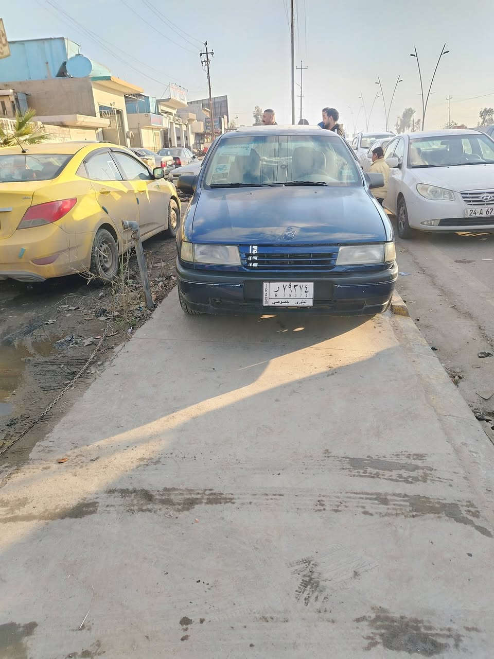 السلام عليكم فكتره حجم 20 مديل 91 رقم نينوى سنويه جديده شرط التحويل محرك كير اطارات باتري فحته بل سقف باور اي بي اس طخم كلو جديد السعر ٣٥  وبيها مجال مكان السياره موصل كراج الشمال *********** اسيا ***********
