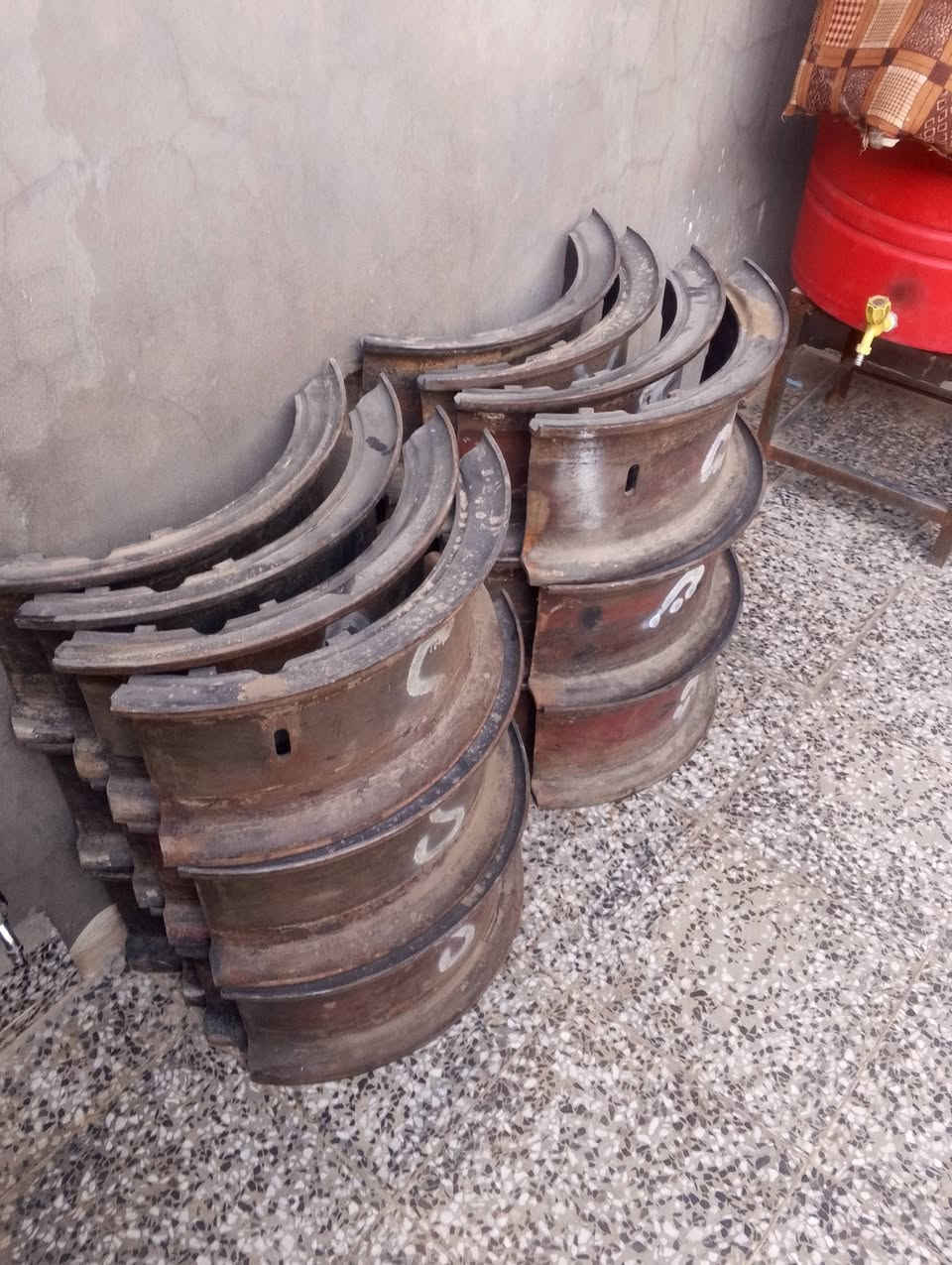 السلام عليكم
ويلات للبيع الماني 
***********
