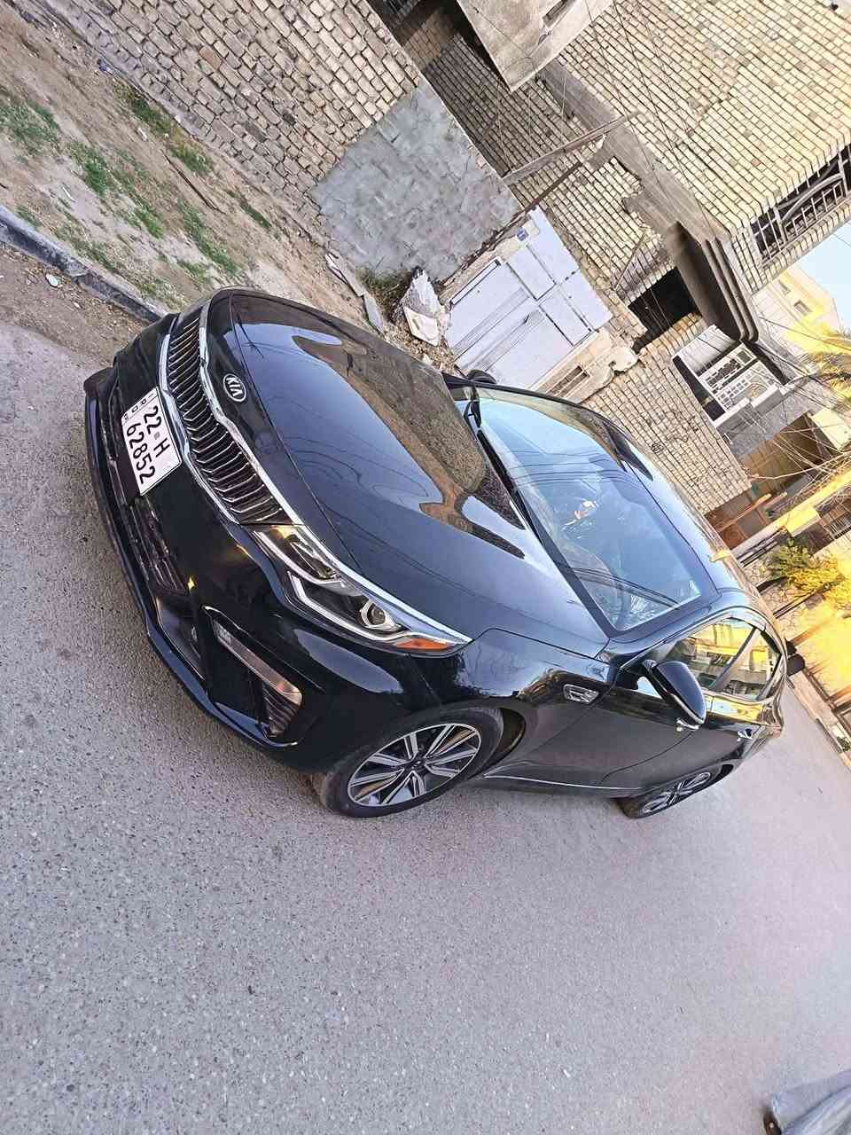 KIA OPTIMA 2019 Lx
مكينة 2400 gdi 
ماشية 50 الف mi
بيها 4 قطع بدون دواخل
 السيارة عدلة بدون بارد بدون رصعات
سيارة جديدة جدا 
صدر أمامي خلفي جدد تخم تاير جديد تبريد ثلج ❄
 نص فول شاشة تحكمات ستيرن جهتين رادار تحديد مسار مود درايف اشاير مري مري كهرباء 
رقم ابيل باسمي هزة سنوية جدد 
سعر 130 وبي مجال 
للإستفسار *********** واتس اب
