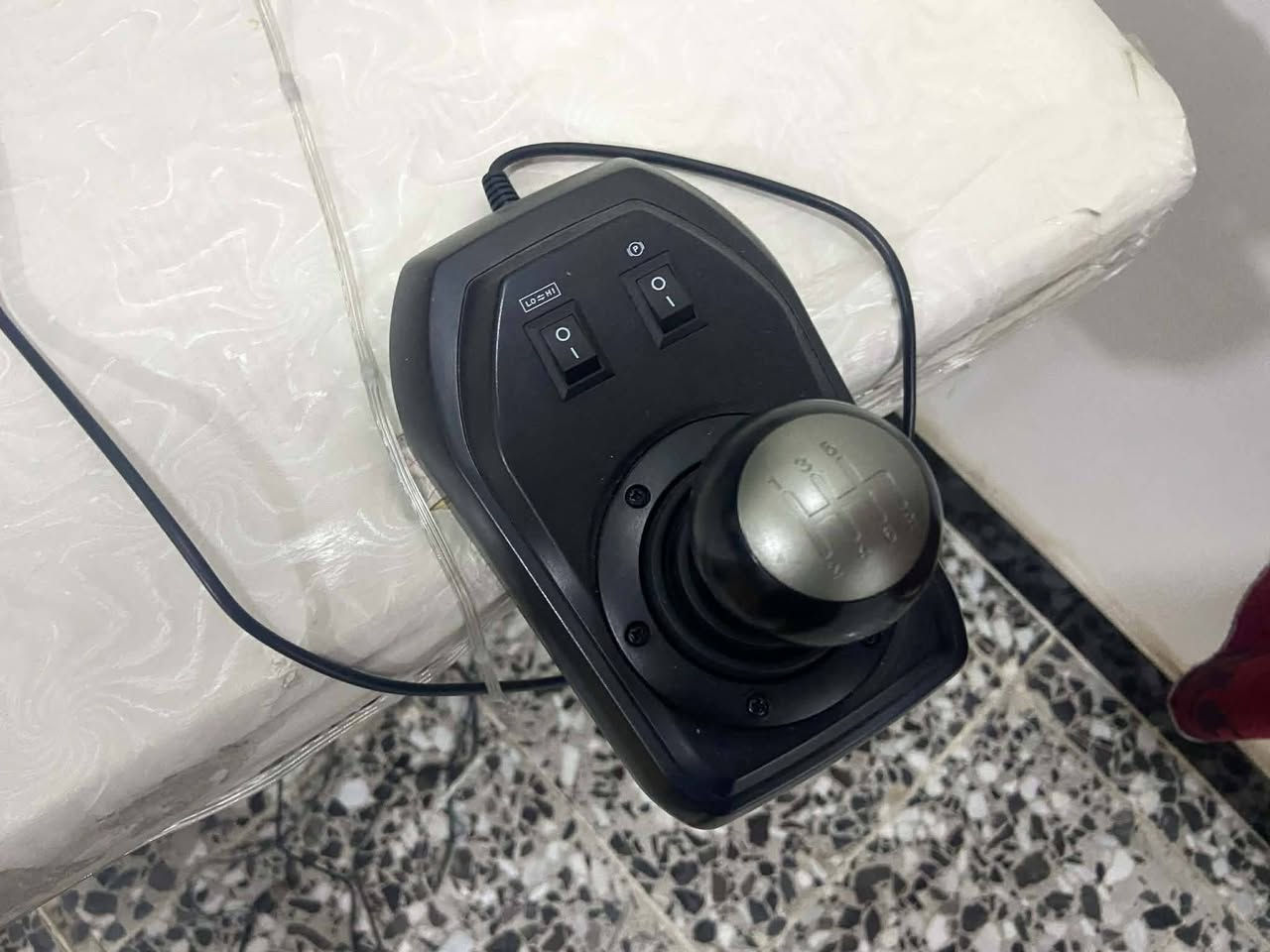 سلام عليكم شباب 
بلي فور مهكر 
سلم 
باله ما مشتغل هواي ابد معه كامل ملحقات جوستكات اصليه و بي العاب مصوره كدامكم 
نضام 11.00 
مع دركسون في اكس ان معه كامل ملحقات فره و نص و يتحول نص فره الاجهزه كلش جديده وما مفتوحه ابد 
ابيع دركسون و بلي و ابيع عادي يعني كلمن وحده هيج 
سعر 310 وبي مجال للطيبين مكان بغداد شعله خادمكم كميل رقم *********** و الخاص الي يريد راسلني يكتب بل تعليق
