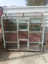 قفص للبيع السعر 50وبي مجال حك الجيه للاتصال 07759906574