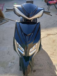 للبيع دراجه شحن نظيفه جدآ شغاله كهربائيات كله نقص بس بطاريات ومبدل عقل...