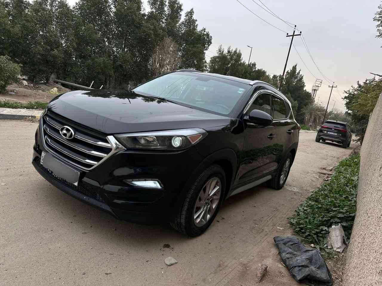 توسان 2018 امريكي حادثها قطعتين فقط بدون دواخل
مواصفات نص فول 
السياره جاهزه من كلشي بدون اي نقص 
كير ومكينه وصدر وتبريد كفاله
السعر 134 وبلعافيه عل ياخذها
مكان السياره بغداد حي الجهاد
***********
