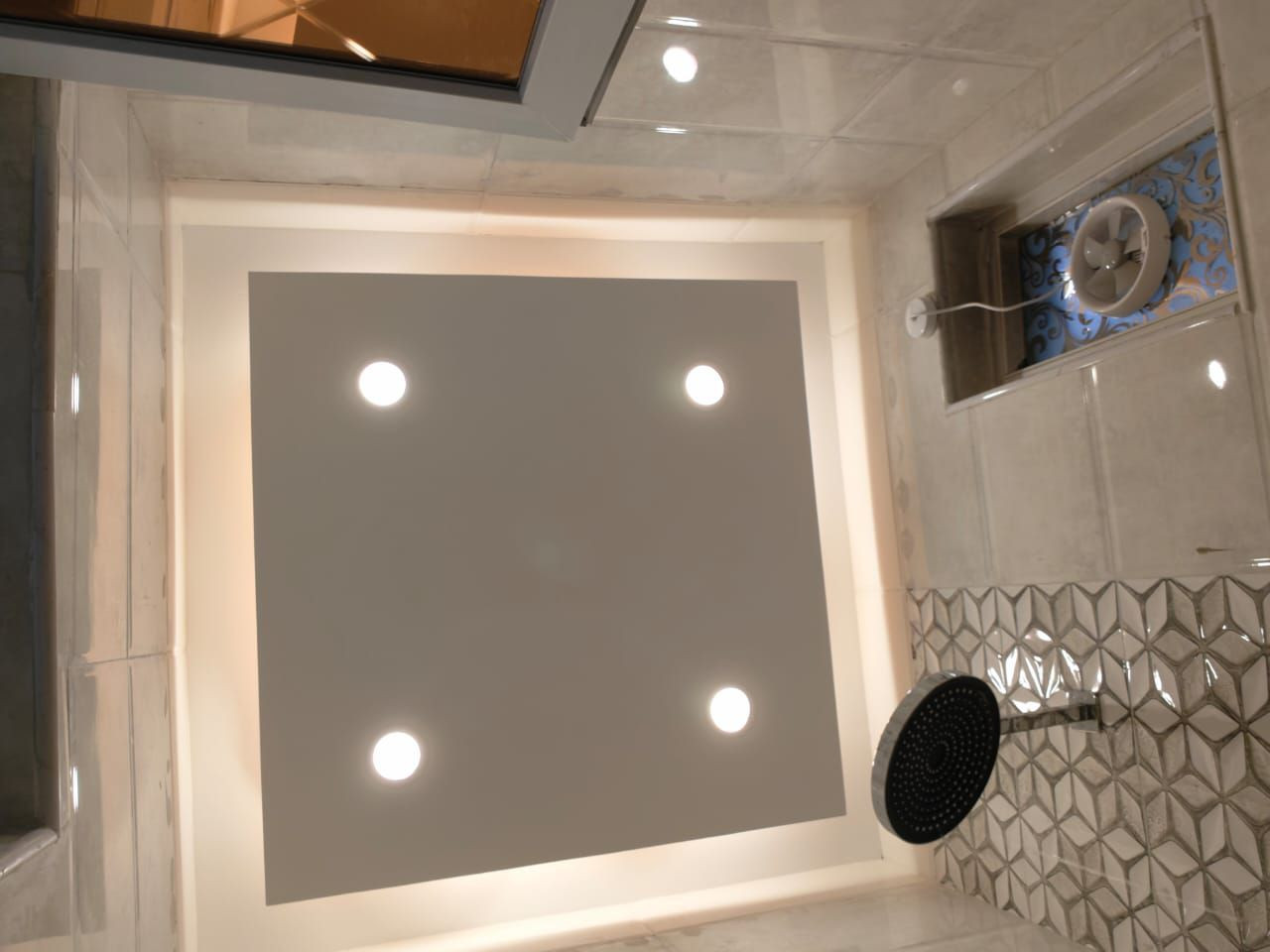 اللهم صل على محمد وال محمد 
تم اكمال عمل في حي ميلاد 
بيت اخ ابو فضل 
جزء من اعمالي متواضعه 

احدث الديكورات والاصباغ 

شركة بي واي للدهانات الديكورية

يتميز . عملي ؟ بدقه 100٪ سرعه🏃إنجاز 🤫متانه 💪عمل
♦️واجهات البلازما +بديل خشب وبديل رخام 
♦️السقوف الثانويه جبسن بورد
♦️قواطع للغرفة والصالات جبسن بورد  
 
♦️نعمل كافة أعمال الديكور الداخلي والخارجي للمنازل  

#كناوف ، من ارقه الواح جبس كافه انواعه

بكادر متميز  محترفين في مجال الديكور 

#دلل_بيتك??🏠.
#تصميم #تنفيذ #تغليف #اشراف 
للاستفسار مراسلت صفحه او لتصال عله رقم 
خضر الزبيدي ***********
