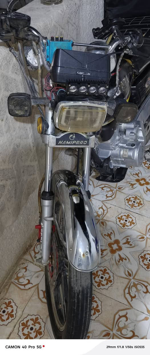 البيع دراجه سونك
الموديل 23
ديالى دلى عباس منصورية الجبل
السعر 550وبيها مجال 
الرقم الهاتف ***********
