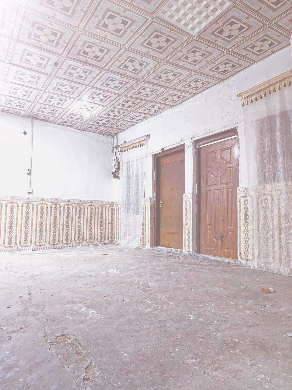 بيت للبيع او مراوس كرمه علي شارع ام البنين المساحه ١٥٠البيت ع شارع  سكف جينكو ومرتب بي سقف ثانوي ديوانيه وغرفتين وهول ومطبخ وصحيات البيت زراعي
حته لوعله دفعتين عادي

السعر ٤٥ وبي مجال


**إذا كنت صاحب هذا الإعلان وتريد حذفه لأي سبب، رجاءا أرسل رسالة إلى الدعم الفني**