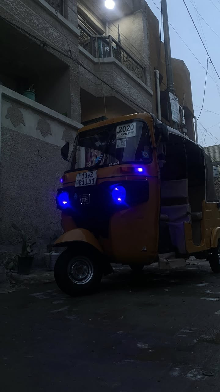 الله مصلي ع محمد وال محمد السلام عليكم اخوان تكتك للبيع موديل 2019/12/15 يعني نازله ع 2020 التكتك شوفت عينك حلوه ومرتبه بيهة صفحه معجون وصبغ عام ومعمره دوس فقط باقي التكتك كفاله عامه صوت المكينه حلوو وناعم  لحد يتعبني إذا موو شراي العنوان بغداد الحريه للستفسار *********** السعر 6,500 وبيهة مجال بسيط حك جيتك تعال وتدلل.
رقم وسنويه بغداد تحويل شوكت ماا يعجبك لوو تريد بنفس الساعه واني بخدمتكم.
غير متواجد خاص فيس بوك 
رقم أو واتساب.
