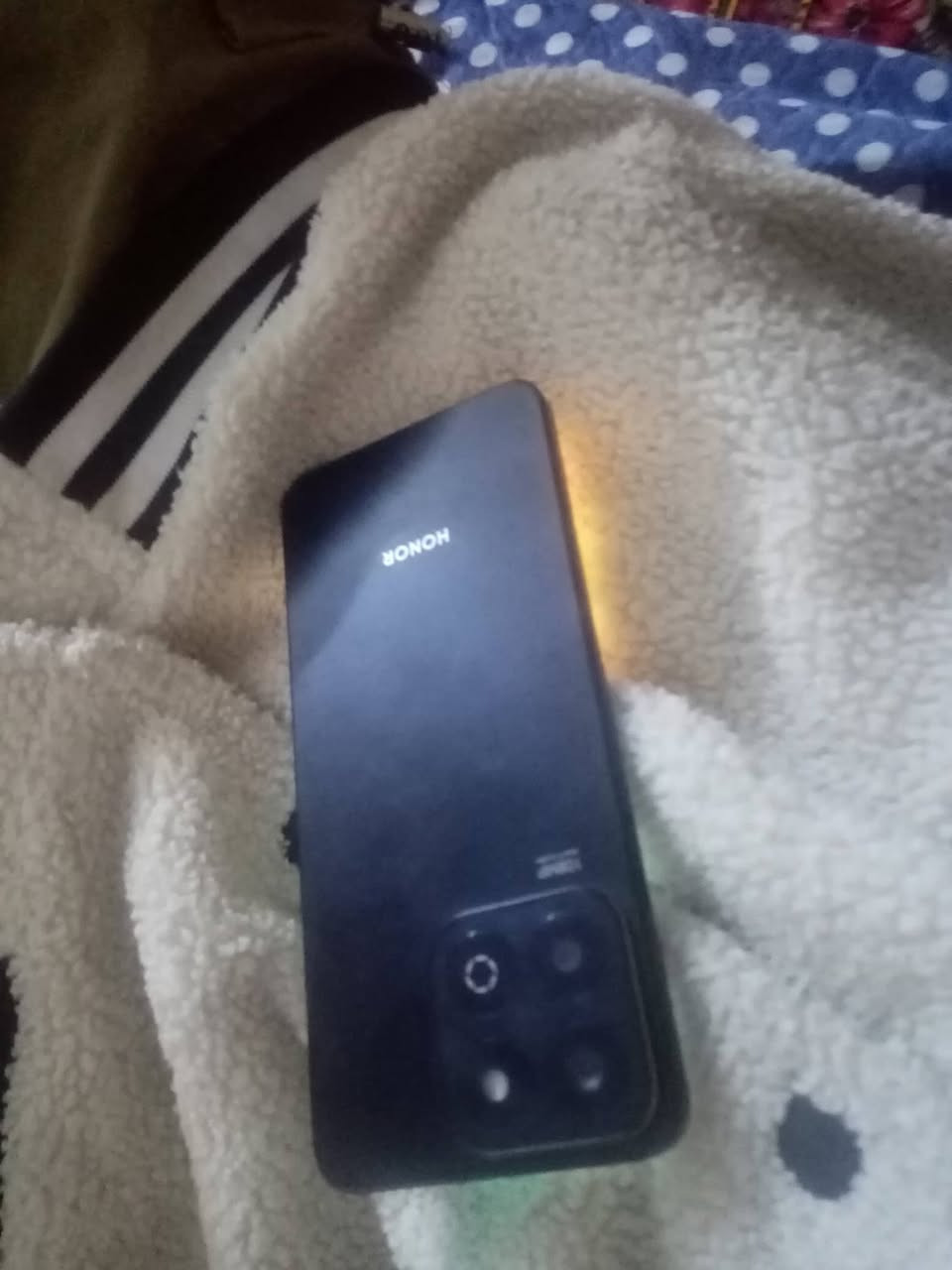 السلام عليكم جهاز نضيف ٧ جهاز وكاله البيع ١٤٠ وبي مجال الشراي *********** خابرني وبيك خير وتدلل تشلع عيوني
