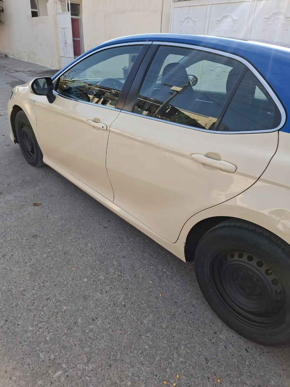 کامری ٢٠٢٢ هایبرید 
٤٨١٠٠٠ کم  ڕۆیشتوە
بەشەرتی گێر و مەکینە برخوی بانەدراوە
بێ بۆیاغ  بێ لێدران 
تەنها پێشی دەعمیکی بچوکی هەیە بێ ناوگرتن
دوو پەڵە بچوک بویاغی هەیە
ڕەقەم کاتییە
نرخی ١٤٥ گەڵا و مەعامەلە
ژمارەی مۆبایلی خاوەنی 
***********

*********** الرمادي, الأنبار
