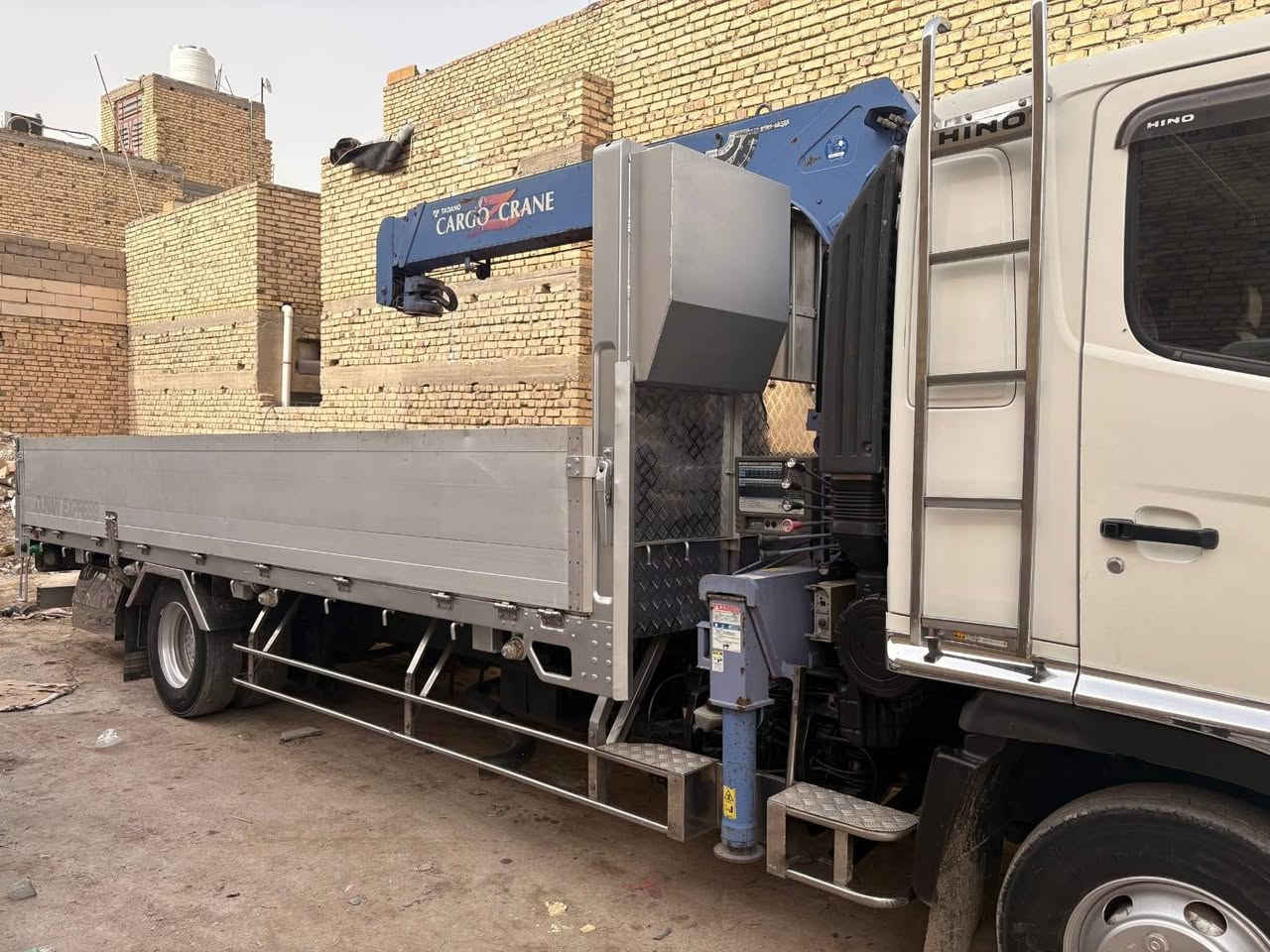 السلام عليكم كرين للبيع هينو شيطان مديل 2023مكينه 6سلندر سوبر جهاز كاركو سلايتين فول سيفتي جاملغات ستيل سبايدرات ستيل سياره خير من الله المكان ناصريه مركز رقم الهاتف
***********
