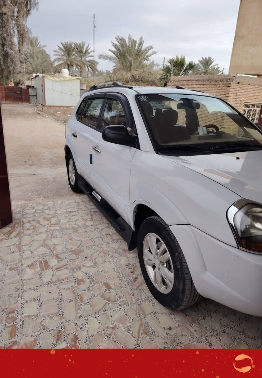 توسان 2010 مكفوله محرك كير مكفول لاضبغ ولاتبديل كفاله عامه ماشيه 200 الف تبريد تدفئه فول 
***********
