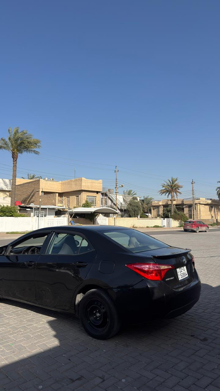 🚗 للبيع تويوتا كورولا 2019 وارد أمريكي - فئة LE 🚗
🔹 اللون: أسود
🔹 رقم: أربيل
🔹 الممشى: 155 ألف مايل
📌 الحالة:
• كير، مكينة، تبريد شرط ✔️
• صبغ جاملغ ونص الصندوق فقط
⚙️ المحرك والأداء:
• محرك 1.8 لتر – 4 سلندر
• قوة 132 حصان
• قير CVT أوتوماتيك
• دفع أمامي
• اقتصادية بالبنزين 👍
✨ المواصفات:
• شاشة 6.1 إنش + بلوتوث + USB
• مكيف أوتوماتيك
• تحكم بالستيرن
• كاميرا خلفية
• مثبت سرعة
• رادار أمامي
• مرايا كهرباء مع إشارات
• إنارة نهارية LED
• ويل حديد 16 إنش
🛡️ الأمان:
• 7 إيرباغ
• ABS + VSC
• تحذير مغادرة المسار
• نظام Toyota Safety Sense
💰 سيارة عملية، اقتصادية، واعتمادية عالية
📍 السيارة جاهزه 
مكاني بغداد 
السعر 125 ورقه 
الشراي يتفضل خاص ❤️


**إذا كنت صاحب هذا الإعلان وتريد حذفه لأي سبب، رجاءا أرسل رسالة إلى الدعم الفني**