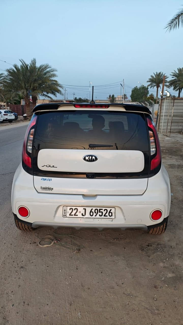 صول موديل 2019 رقم اربيل وكاله او تحويل 
وارد أمريكي 
حادثها :جاملغ معدل بارد و بنيد بي صبغ 
و بيها باب السائق مبدل  بدون دواخل شرط 
محرك 2000 المرغوب 
كير ومحرك مكفولات
 وتخم تاير وتبريد وصدر خير من الله 
  ماشيه 56 حقيقي
 سياره جاهزه من كلشي
 مامتعوبه إستخدام شخصي
 وسعر :125 وبيها مجال
العنوان :بابل 
للاستفسار:***********
