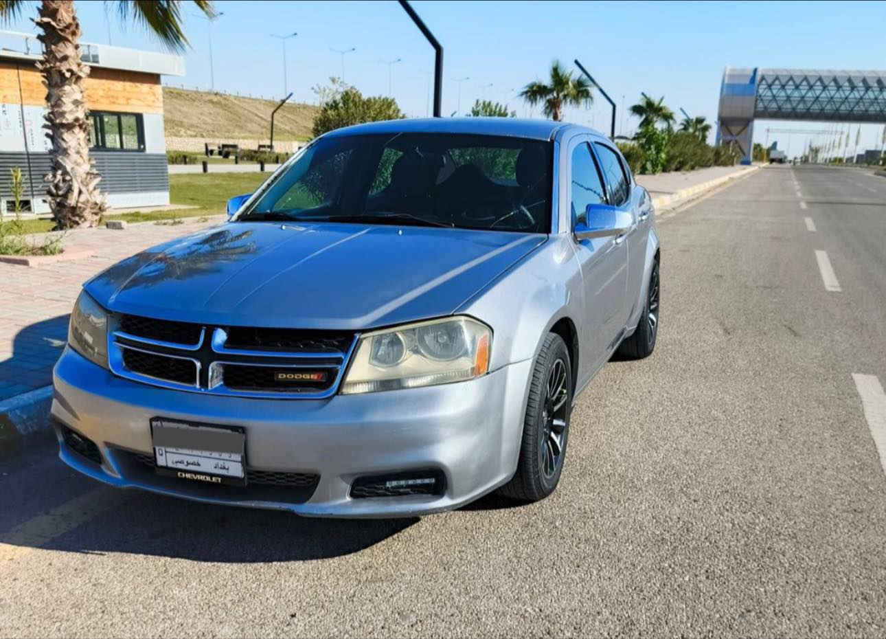 دودج أفنجر (2013) 🩶🔥
🇺🇸 الوارد: أمريكي

🚗 الوقود: بنزين + غاز
⚙️أوتوماتيك
🎨 اللون الخارجي: رصاصي أنيق
📏 المسافة المقطوعة: 202,084 كم

🛠️ الحالة العامة: حادثها جاملغ أمامي فقط + صبغ حزام للجمالية
🪪 الرقم: بغداد
📅 انتهاء السنوية: نهاية 2026
📺 شاشة عرض
🅿️ حساسات خلفية
📷 كاميرا رجوع
💡 لايت زنون عالي وناصي
🛞 تخم تاير + تخم ويل
⚡ أداء ممتاز واستهلاك اقتصادي

📮 السـعـر ✅ لايك و تعليق يصلك بالخاص 📩

مكان تواجد السيارة: الأنبار / الفلوجة
رقم صاحب السيارة: ***********
الصفحة مكلف بالنشر
