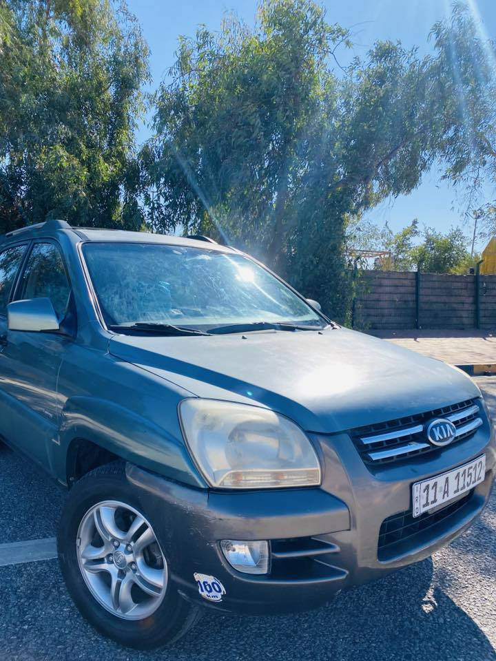 السلام عليكم سبورتج 2008 (كفاله عامه) فتحت سقف  كير مكينه (6v) تبريد رقم بغداد بسمي تخم تاير عنوان النجف 
الرقم :***********
السعر:110 وبيه مجال وبخدمه
