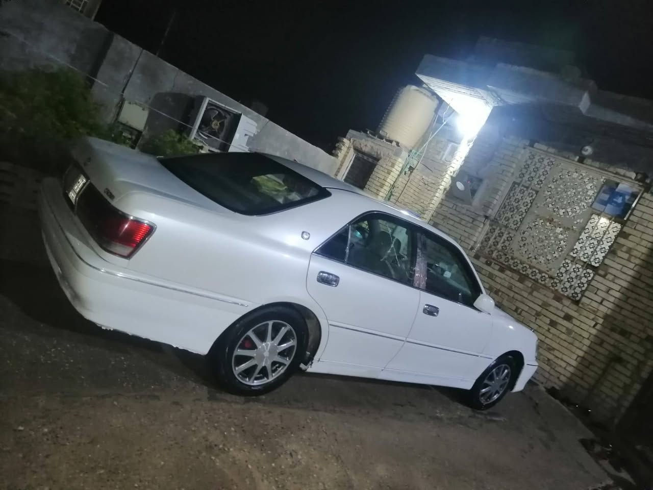 ملكه للبيع مكفوله من الكصه والنقل جثه والعيب الشرعي الرقم بصره حداديه توني مسويه جاهزه تبريد العنوان الناصريه قضاء الشطره السعر ١٤٠ وبيه مجال ***********
