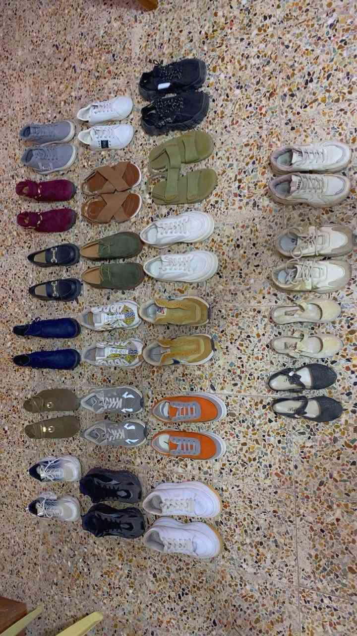 للبيع ميز مرايه وميز صاج تركي مال بلازمه وعربانه واحذيه اسعار حلوه ومناسبه للاستفسار راسلوني خاص او هذا رقمي بي واتساب ***********
