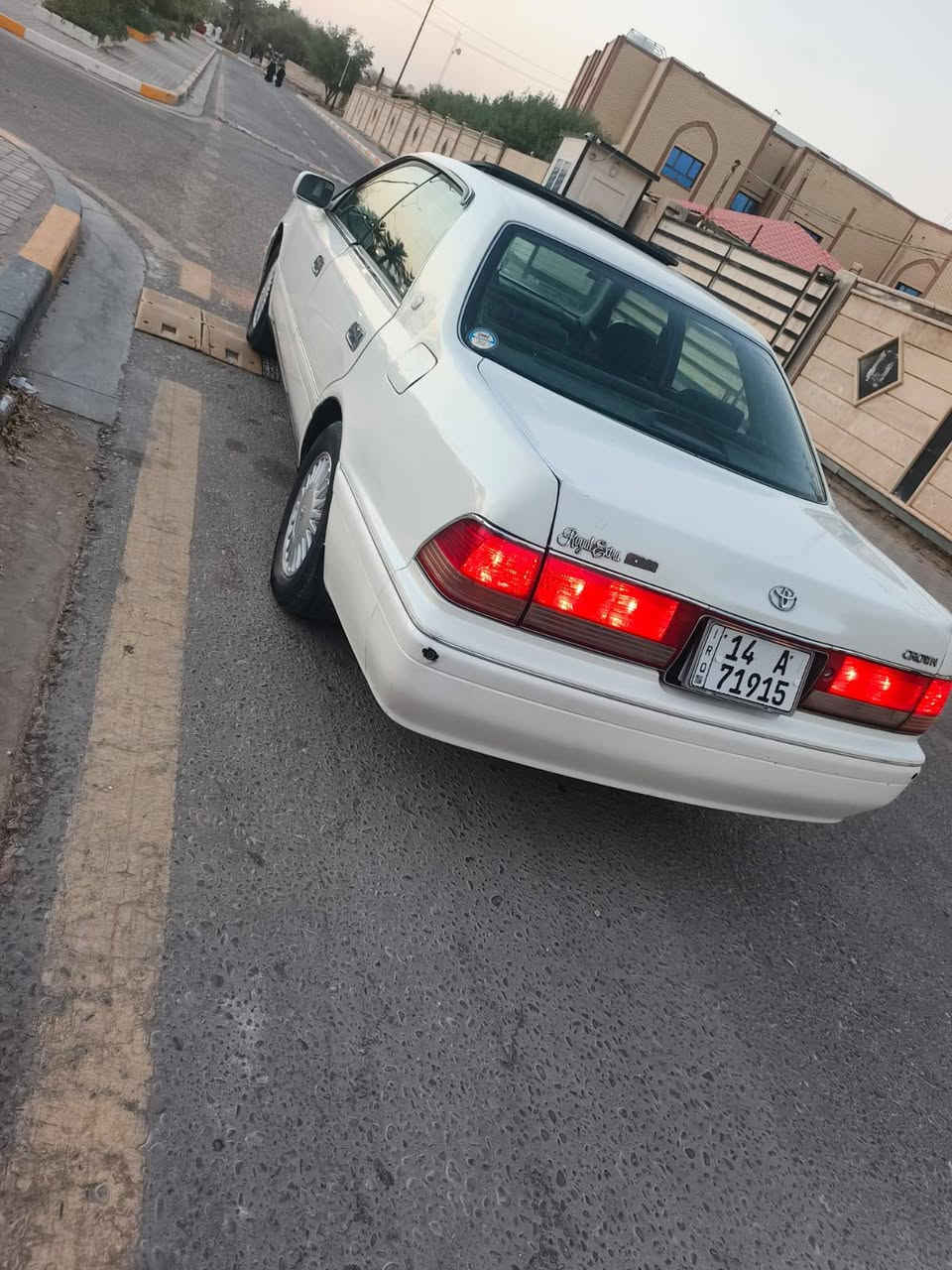 سلام عليكم راس الثور موديل 97 رقم بصره انكليزي ابسمي سنويه مجدده لل 30 مكينه وكير بلكارتون مكفوله من الكص والنقل فول مواصفات فتحته سنتر لوك شقال شاصي 55 السعر 85وبيه مجال كهربائيات شقاله حداده حلوه طخم تاير مكاني بصره سفوان وانا مكلف بلنشر رقم الهاتف ***********
