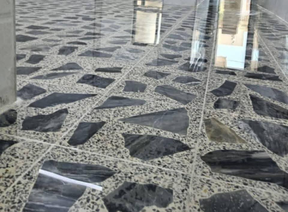 علي الجلي موقعي
جلي كاشي موقعي مرمر طبيعي تنضيف تلميع بورسلين جلي صبة جلي سيراميك  معالجات الكاشي القديم والمحفر لاستفسار مرسله الصفحه او اتصل على لأرقام‏ / جلي انوع البنايات والعماير ومستشفيات والمدرسة كادر متنقل في جميع محافظات العراق موجود واتساب الحجز متوفر واتساب*********** /***********
