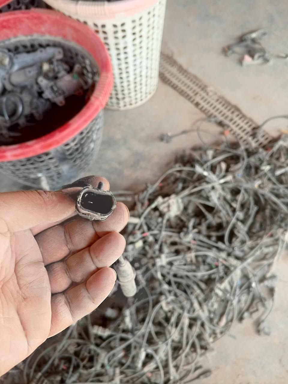 حساس راس كرك منوع كوري 
جمله فقط سعره قطعه الفين دنيار 
للتواصل *********** فؤاد 
للعنوان الديوانيه حي الصناعي

