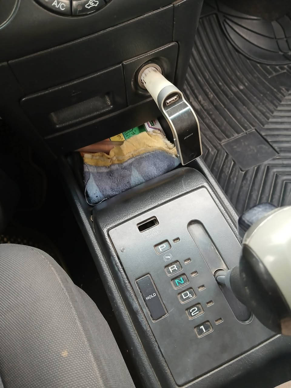 سلام عليكم للبيع افيو خليجي موديل 2009سياره مكفوله جاهزه من كل نواحي هيئه وغرامات مصفره مكان سياره بغداد تحويل ثاني يوم السعر 53 وبيها مجال للتواصل ***********
