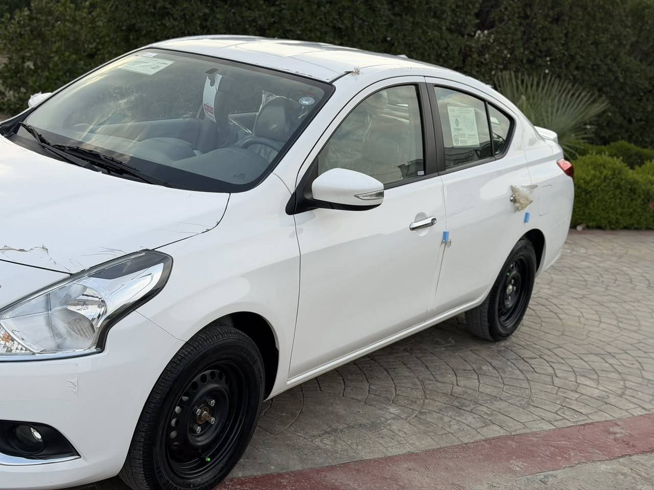 نيسان سني2025 زيروو
8 الف كيلو متر رقم أربيل الجديد
 تريد وكاله تريد تحويل مباشر 
المواصفات 
شاشة
كأمره
تحكم ستيرن
يدات نيكل
سبايدر 
شباك نيكل
4جام كهرباء 
أشاير مري
تبريد خلفي
داخل بيجي 
حساس خلفي 
ويل حجم 15
ارباكً عدد 2

مكاني بغداد  السيديه 
للاتصال: ***********
