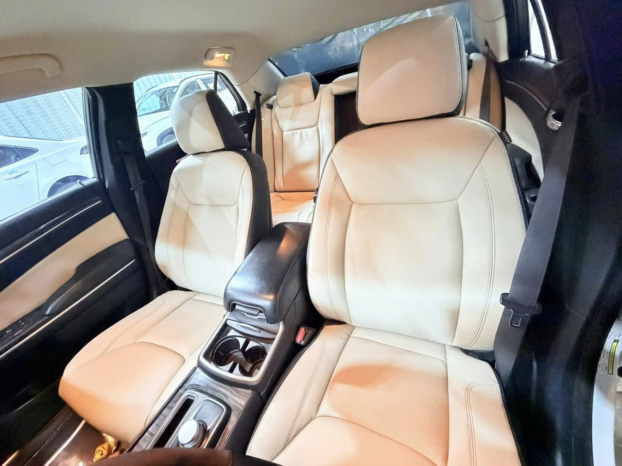 سلام عليكم
اوباما 

مديل ٢٠١٨

كفاله عامه وارد كندي

رقم دهوك بسمي

مواصفات تورنك بدون فتحه 

ماشيه ٨٠ حقيقي

مكان سياره ديوانيه 

للاستفسار 

***********
