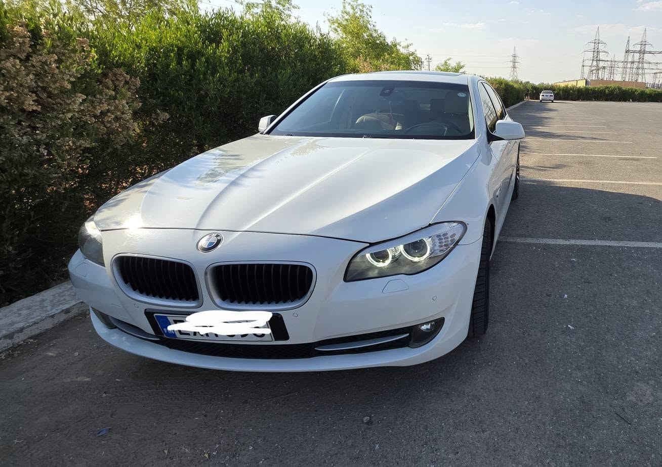 Bmw مؤديل2014ئه وڕوپى منفيست
سه ياره يه كى زؤر پاك و بێ كێشه يه توندو تؤڵه و بێ مسروفه هه موو شتێكى به شه رت ده فرؤشم
وه رگه ڕان و بڕانه وه و ليدراوو گێڕو مه كينه و كاره بايي نرخى(98$)
 ناونيشان...هه ولير*********** أربيل, العراق
